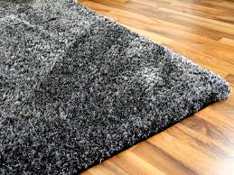 Teppich läufer sind in verschiedenen breiten und längen erhältlich. Hochflor Shaggy Teppich Luxus Feeling Mix Anthrazit In 24 Grossen
