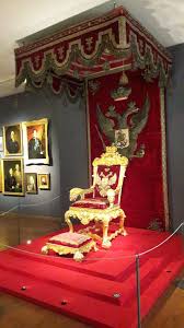 historisch museum in helsinki de troon van de koning throne chair royal throne throne room