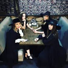 Apocalypse Coco Mallory Cordelia And Zoe American Horror Story Coven American Horror American Horror Story
