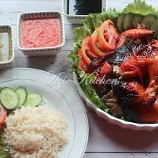 Buat bebola nasi dan isi ayam pasti. Nasi Ayam Hainan Azie Kitchen Yang Harus Dicuba