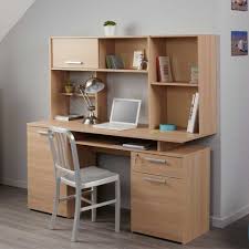 Sie können abwechselnd im sitzen und im stehen arbeiten. Nett Schreibtisch Mit Regalaufsatz Schreibtisch Aufsatz Schreibtischideen Schreibtischablage