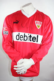 Um ihnen als kunde die wahl des perfekten produkts minimal verein abzunehmen, haben unsere produkttester außerdem unseren favoriten ernannt. Puma Vfb Stuttgart Trikot 22 Kevin Kuranyi 2003 04 Rot Weiss Debitel Matchworn Herren S M L Xl Xxl Fussball Gunstig Online Kaufen Bestellen Shop Spieler Trikot De Marktplatz Retro Vintage Fussball Trikots Von Superstars