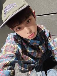 🐰 HARUA || INSTAGRAM UPDATE || 100825] Fit check #andTEAM #HARUA