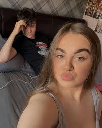 Eden Cale's Instagram, Twitter & Facebook