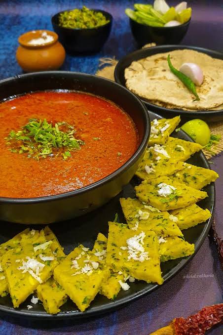 Patvadi Rassa & Dal Kanda