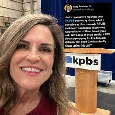 Amy Reichert's Instagram, Twitter & Facebook