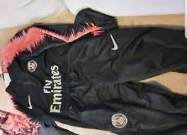 Jordan trainingsanzug paris saint germain für kinder. Paris Saint Germain Anzug Ebay Kleinanzeigen