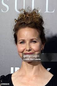 95 Molly Hagan Stock Photos, High-Res Pictures, and Images