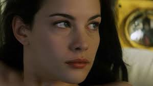 My second vid, so please comment. 90s Fashion Icons Liv Tyler College Fashion