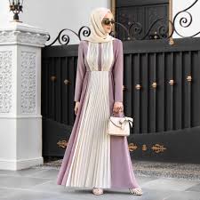 Berpeplum kebaya dan potongan unik apa trend baju raya. Model Pakaian Model Pakaian Hijab Pakaian Wanita