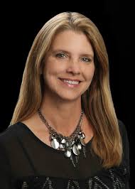 Heidi Wilkinson's Instagram, Twitter & Facebook