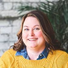 Kate Monk's Instagram, Twitter & Facebook