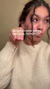 Aurora Daniel (@auroradaniel_15)