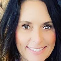 Valerie Oglesby's Instagram, Twitter & Facebook