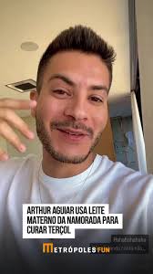 Arthur Aguiar e Jheny Santucci reataram o namoro e passaram o #Réveill...