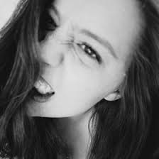 Sarah Mack-Drury (sarahmckenziecooley)