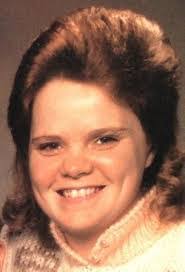 Lori Albertson's Instagram, Twitter & Facebook