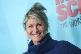 The Bone Season' By Samantha Shannon Hits The New York Times Bestsellers  List At No. 7