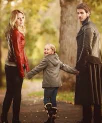 Captain Swan Daughter We Heart It Captain Hook Ouat And Oncer Captain Swan Hook And Emma Once Upon A Time Funny