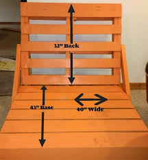 Diy Pallet Lounge Chair The Back Is 32 Inches Base Is 43 Inches And It S 40 Inches Wide Pallet Lounge Lounge Chair Diy Pallet Diy