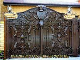 Pengkuran pintu besi harmonika lebar x tinggi berikut gambar contoh pengukuran pintu, anda dapat menghitung biaya pembelian pintu harmonika. 900 Ide Pintu Pagar Besi Tempa Di 2021 Pagar Besi Tempa Pagar Besi