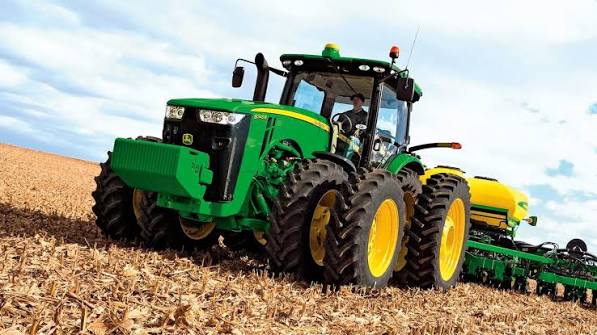 John Deere 8345R Tractor