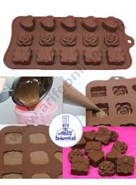 Silicone molds are used to give beautiful shapes to chocolate pieces. Cake Decor 15 Cavity Heart Rose Gift Valentines Day Silicone Chocolate Mould Arifeonline Arife Lamoulde Online Store