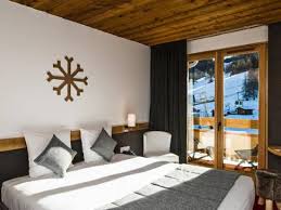 Photos, address, and phone number, opening hours, photos, and user reviews on yandex.maps. Hotel Saint Charles Val Cenis Room Reviews Photos Lanslebourg Mont Cenis 2021 Deals Price Trip Com