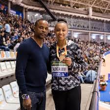 Ana peleteiro comenzaba la jornada ya orgullosa por la reciente medalla de plata de su 'hermano' rayderley zapata. Ana Peleteiro Brion Simplemente Gracias Gracias Por Creer En Mi Cuando Nadie Mas Lo Hizo Gracias Por Perder Minutos De Tu Tiempo En Hablar Conmigo Gracias Por Hacerme Ver La Realidad
