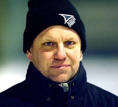 2011. Lars Claesson, bandybaronernas lagledare. Foto: Anders Hanson [*  *](https://www.facebook.com/photo.php?fbid=485334441488528&set=oa.392462480821232&type=3&theater#)