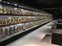 Fenerbahçe spor kulübü müzesi,zeynep tandoğan, ziya kürküt. Galatasaray Muzesi Aciliyor