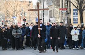 Archbishop of Montreal: Quebec's prayer ban an affront to fundamental  freedoms