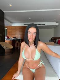 Bronte Schofield on X: Say hi or Im blocking you 😙  t.coP9uyHMhUx6  X