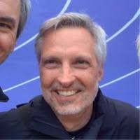 100+ perfiles de «Hatt»