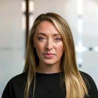 Lesley Fitzpatrick's Instagram, Twitter & Facebook