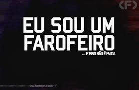 Os farofeiros é um filme brasileiro de comédia, que estreou dia 8 de março de 2018, dirigido por roberto santucci, escrito por paulo cursino. 10 Anos De Farofeiros 10 Anos Piadas Verdades