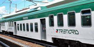 Airport and cross in partnership with german db and austrian obb railway companies, trenord runs 16 trains directly to. Milano Trenord Signori In Carrozza Prenotazioni Col Telefonino Il Giornale Popolare