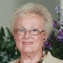 Peggy Smoot's Instagram, Twitter & Facebook