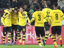 This performance currently places borussia dortmund at 4th out of 18 teams in the bundesliga table, winning 71% of matches. Bundesliga Borussia Dortmund And Thomas Tuchel Enjoy Winning Return At Mainz Football News
