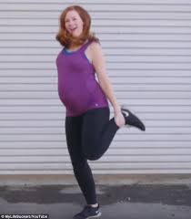 Providing a new perspective for athletic clothing, vuori is built to move and sweat in, designed for an active lifestyle. San Francisco Mother Of Two Performs Rap About Love Of Yoga Pants Daily Mail Online
