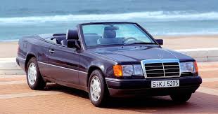 Mercedes E Class Cabrio Celebrates Its 25th Birthday Carscoops Mercedes Benz Classic Mercedes Car Mercedes Benz Cars