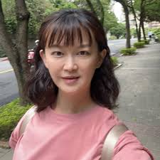 好綠茶的董黛玉啊！ （第一次想揍這樣的小孩🤣） by 董思玗