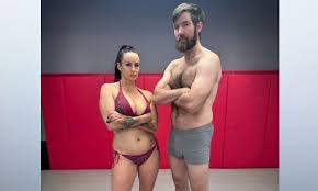 Bella Rossi Takes on Chris Epic at Evolved Fights | AVN