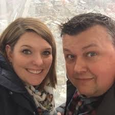 Victoria Holden (@Vicsholden)