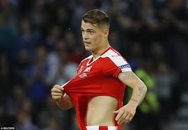 Find the latest yann sommer news, stats, transfer rumours, photos, titles, clubs, goals scored this season and more. Switzerland 0 0 France Paul Pogba And Dimitri Payet Light Up Dull Draw That Sends Both Sides Through To Euro 2016 Knockout Stages