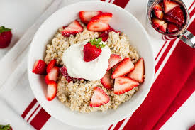 If you struggle with eating breakfast because you don't want to add one more thing to your morning routine, try oats overnight! Healthy Breakfast Ideas To Start The Day Off Right A Sweet Pea Chef