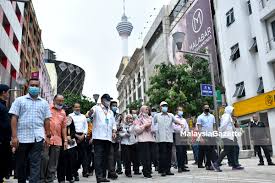 Konsep wilayah dan pewilayahan tidak bisa lepas dari kajian atau pengertian geografi. Peluang Sertai Program Usahawan Anak Muda Kota