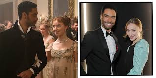 From shondaland and creator chris van dusen, bridgerton follows daphne bridgerton (phoebe dynevor), the eldest daughter of the powerful bridgerton family as she makes her debut onto. Bridgerton Cast Full Guide Where You Ve Seen The Netflix Stars