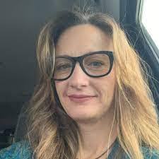 Krista Boles's Instagram, Twitter & Facebook