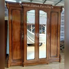 Jenis ukuran kusen jendela minimalis kayu. Jual Lemari Pakaian Spanyol 4 Pintu Kayu Jati Almari Minimalis Ukir Ukiran Terbaru Juli 2021 Blibli